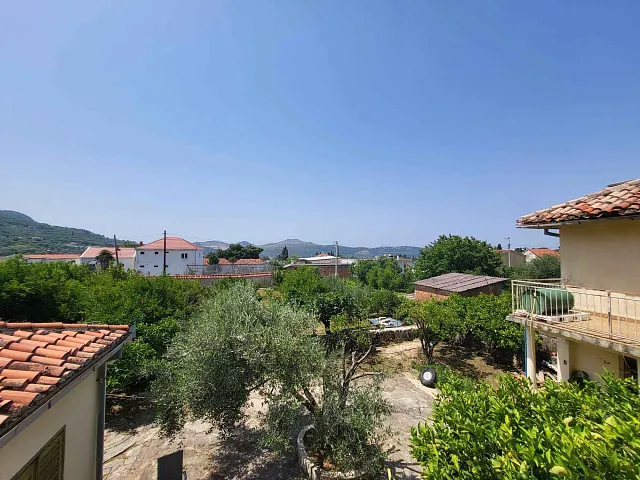 House with spacious plot in Old Bar with mountain views — photo 5